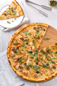Pizza Recipe in 5 Easy Steps in Hindi